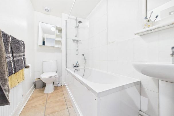 2 bedroom semi-detached house to rent - Photo 1