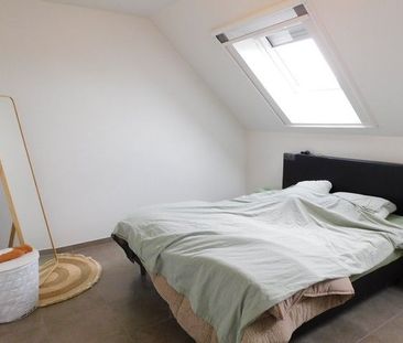 Energiezuinig duplex appartement met groot terras en autostaanplaats - Foto 5