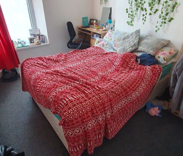 11 (8-BED) Salisbury Road, Cathays, Cardiff, CF24 4AA - Photo 2