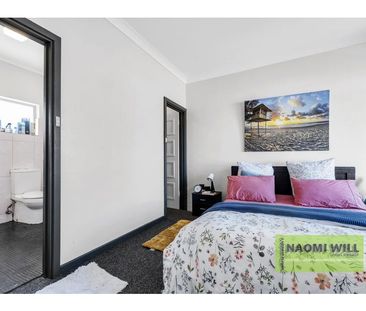 Large, solid brick secure home available soon. Enquiries via EMAIL ... - Photo 3