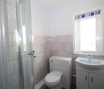 1 bedroom house of multiple occupation to rent - Photo 5