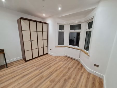 Room in a Shared House, Langham Road, N15 - Photo 4