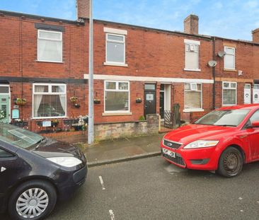 Lynton Avenue, Pendlebury, Swinton - Photo 6