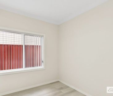 Neat and Tidy Home! - Photo 5