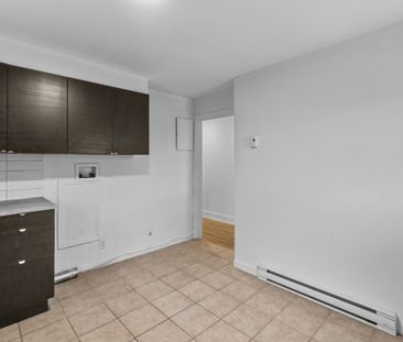 Nouveauté sur le marché Appartement à louer - Laval (Chomedey) (Aut... - Photo 2