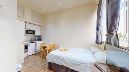 Studio to rent - Photo 3