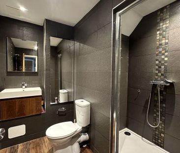 1 bedroom in a house share to rent - Photo 5