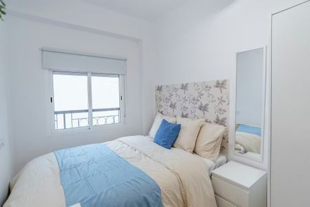 Carrer de la Mare de Déu del Pilar, Paterna, Valencian Community 46980 - Photo 2