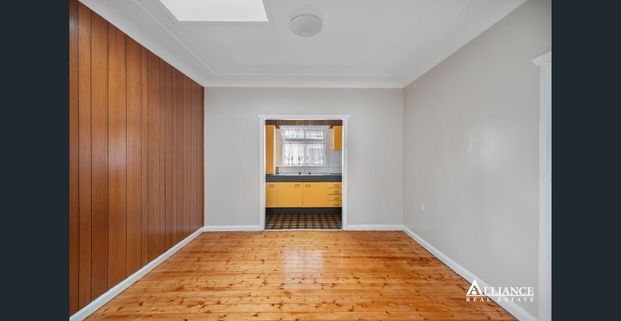 Prime Location - Photo 1