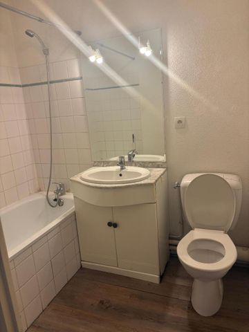 Location Appartement 2 pièces 33m² BEGLES 33130 - Photo 2