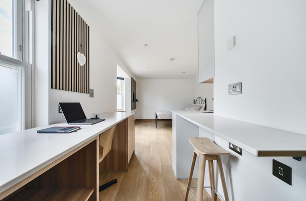 Studio to rent - Photo 1