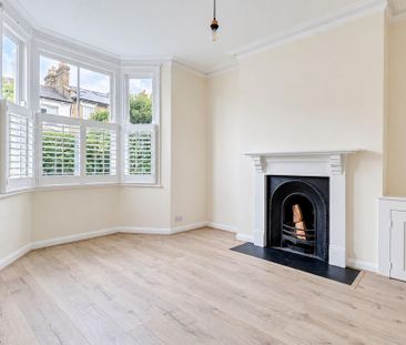 3 bedroom apartment to rent - Photo 1