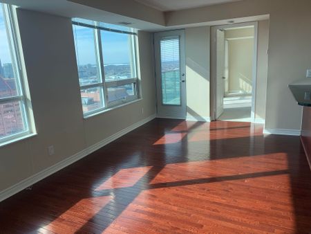 For Lease - 208 Enfield Place Unit# 1709, Mississauga, Ontario - Photo 5