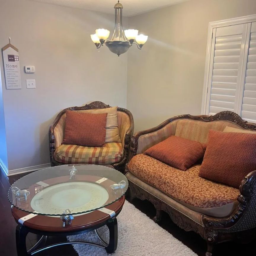 95 SLEIGHTHOLME CRESCENT - Photo 1