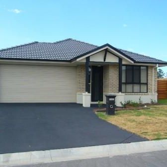 22 Kangaroo Street, North Lakes QLD 4509 - House For Rent - $660 | Domain - Photo 1