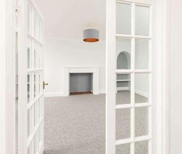 Camden Crescent, BA1 - Photo 1