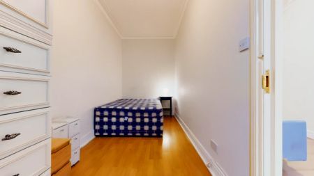 1 Bed 1 Bath - Photo 4