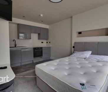 Studio to rent - Photo 3