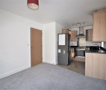 1 bed flat to rent in - Photo 4