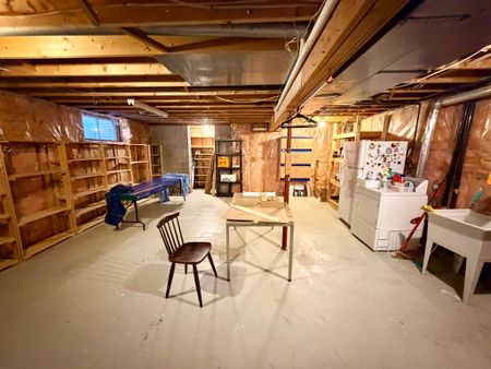 For Lease - 35 Buchanan Street, Barrie, Ontario - Photo 4