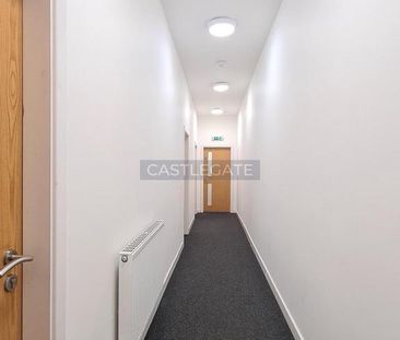 7 bedroom flat share to rent - Photo 4