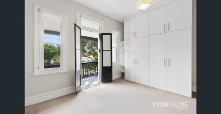 ELEGANT PADDINGTON TERRACE WITH SPACE, STYLE & LIFESTYLE CONVENIENCE | Unfurnished - Photo 2