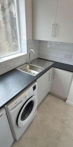 Gladstone Terrace, Brighton, BN2 - Photo 3