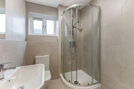 1 bedroom property to rent - Photo 3