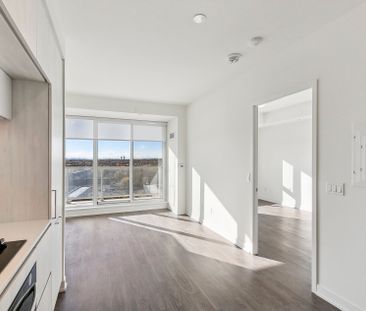 For Lease - 2 David Eyer Road Unit# 931, Richmond Hill, Ontario - Photo 6