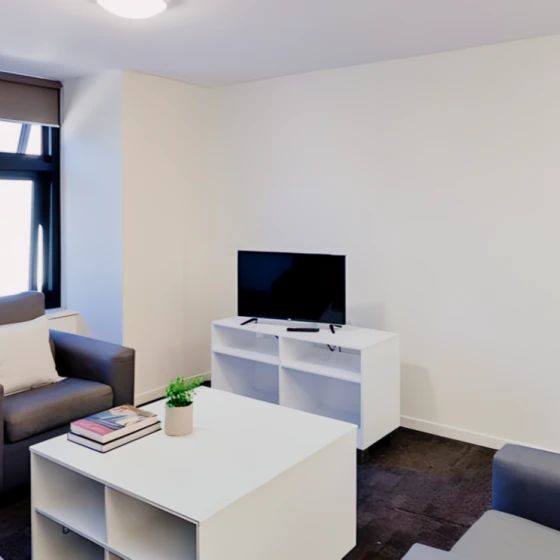 5 Bedroom Apartment-NRAS - Photo 1