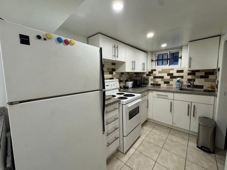 For Lease - 926 Avenue Road Unit# Lower, Toronto, Ontario - Photo 3