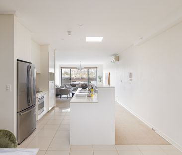 305/20 Young Street, Neutral Bay NSW 2089 - Apartment For Rent | Do... - Photo 2
