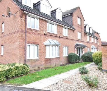 Cavell Crescent, Harold Wood, Romford, RM3 - Photo 5