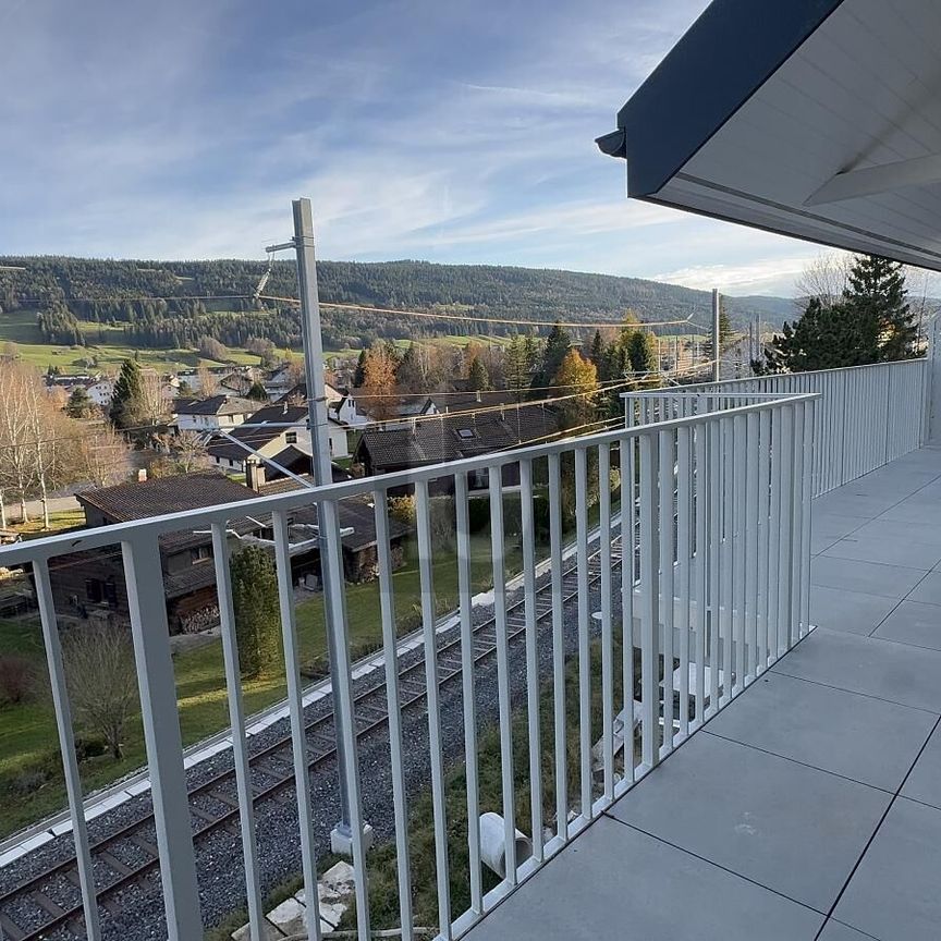 NEUF ET IDÉALEMENT SITUÉ AVEC BALCON DE 18M2 - Photo 1