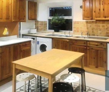 1 bedroom in a house share to rent - Photo 6