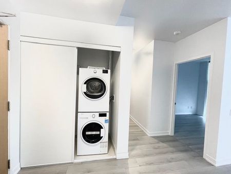 For Lease - 1787 St Clair Avenue Unit# 1109, Toronto, Ontario - Photo 2