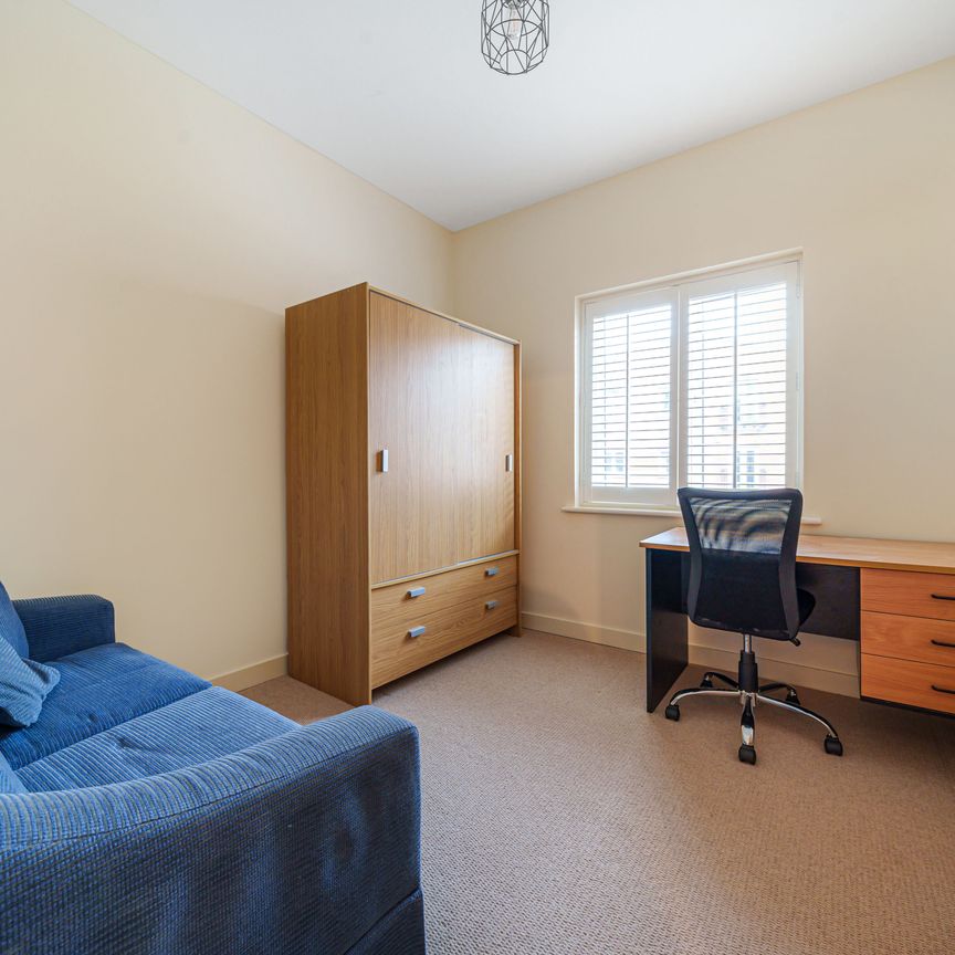 Grenfell Road, Maidenhead - Photo 1