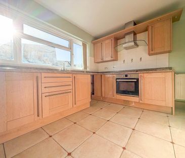 3 bedroom detached house to rent - Photo 6