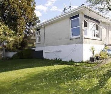 Specious Family Home - Available Now! - Photo 5