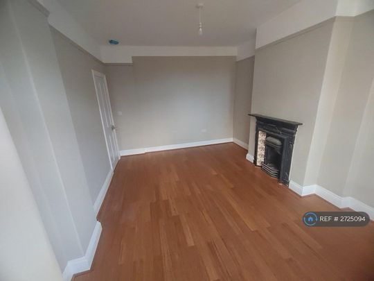 4 bedroom terraced house to rent - Photo 1
