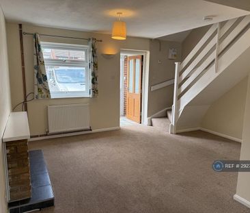 2 bedroom terraced house to rent - Photo 1