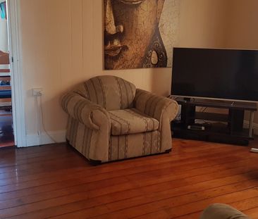 Petrie Terrace - Photo 1