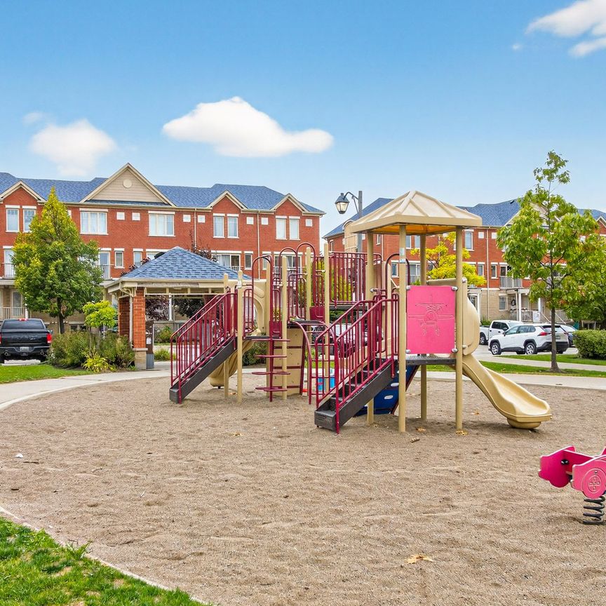 For Lease - 5050 Intrepid Drive Unit# 20, Mississauga, Ontario - Photo 1