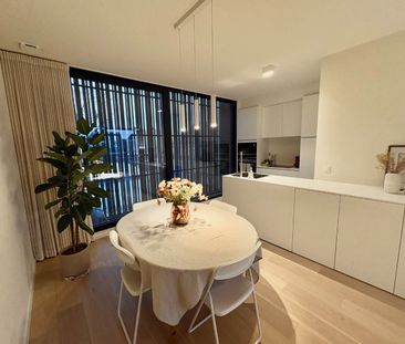 Twee-slpk appartement met terras incl. garage - Photo 2