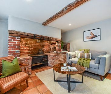 3 bedroom detached house to rent - Photo 4