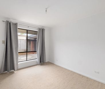 Neat as a pin.. - Photo 3