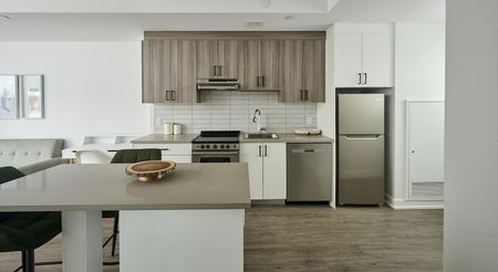 Brand New Apartments in the Civic Hospital Neighbourhood. - Photo 4