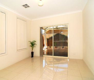 30 Hindmarsh Circuit, Mawson Lakes, SA 5095 - Photo 1