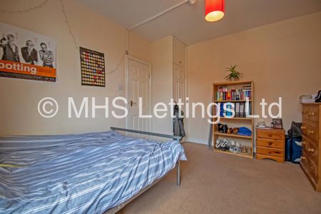 3 Bedroom Mid Terraced House for rent in Beechwood Terrace - Photo 5
