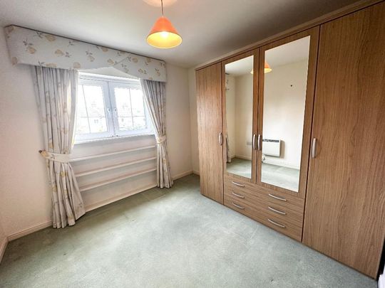 2 bedroom retirement property to rent - Photo 1
